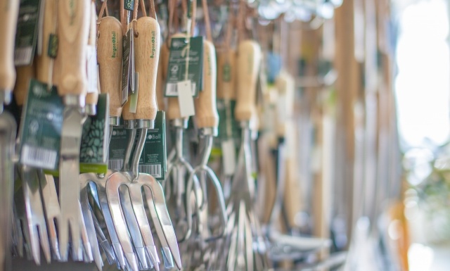 ホームセンターで選ぶ園芸用品